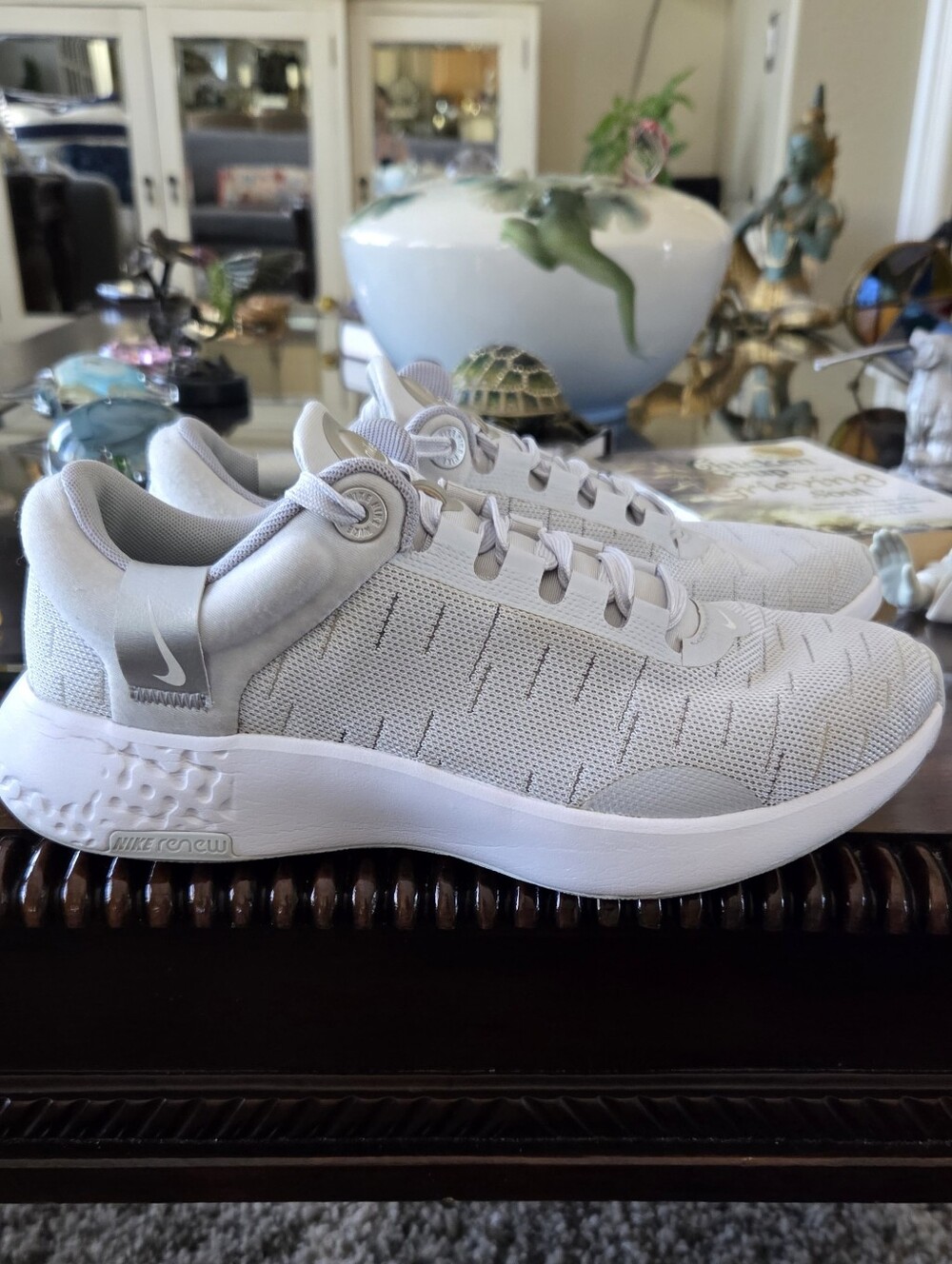 Nike Light Grey Knit Athletic Sneakers